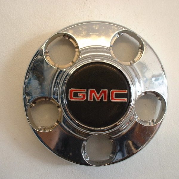 #GM31670 | GMC Yukon | 1999-2000 | 15” | OEM | Chrome