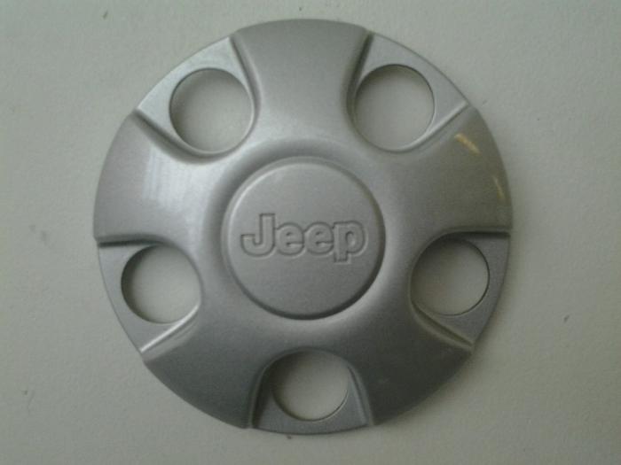 JP39012 | Jeep Wrangler | 1997-2006 | 15'' - Factory Hubcaps | Wheel Covers  | Center Caps | Rims