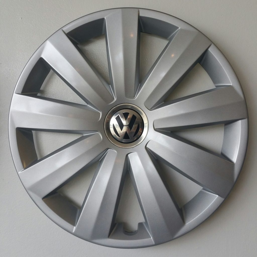 Professionally Reconditioned Volkswagen Passat 16" Hubcap 2014-2015 Like